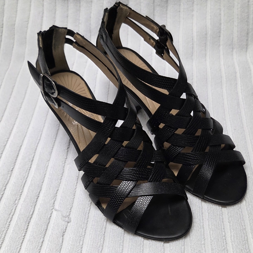 Circa Joan and David Size 8 - EUC.